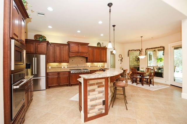 28934 Village Trail, Magnolia, TX 77355