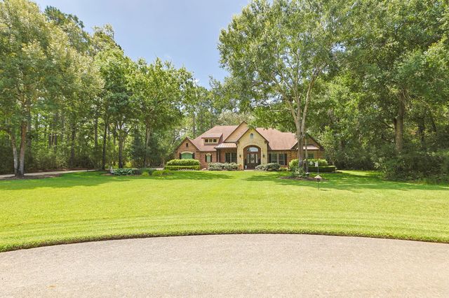 28934 Village Trail, Magnolia, TX 77355