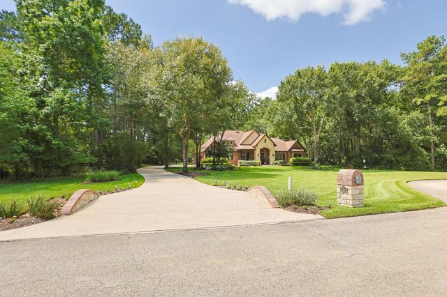 28934 Village Trail, Magnolia, TX 77355