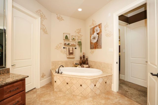 28934 Village Trail, Magnolia, TX 77355