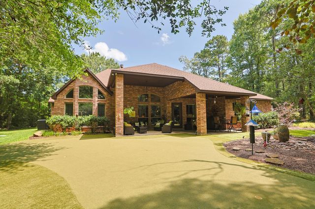 28934 Village Trail, Magnolia, TX 77355