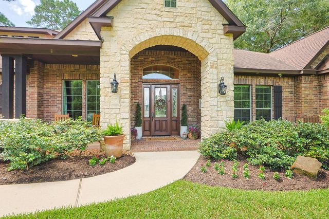 28934 Village Trail, Magnolia, TX 77355