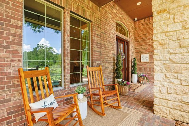 28934 Village Trail, Magnolia, TX 77355