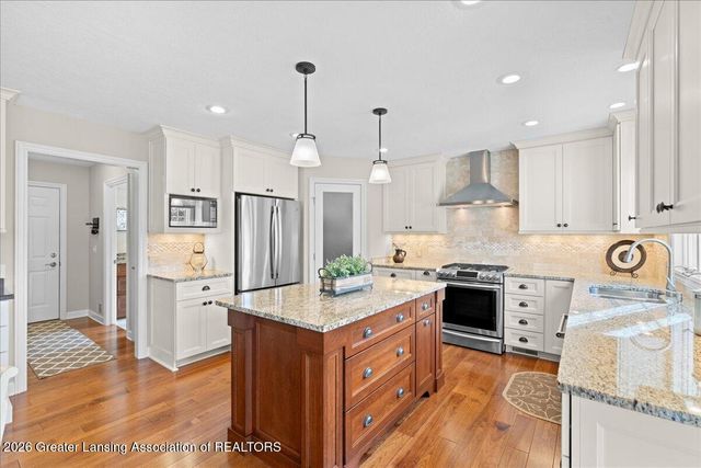 13282 Blaisdell Drive, Dewitt, MI 48820