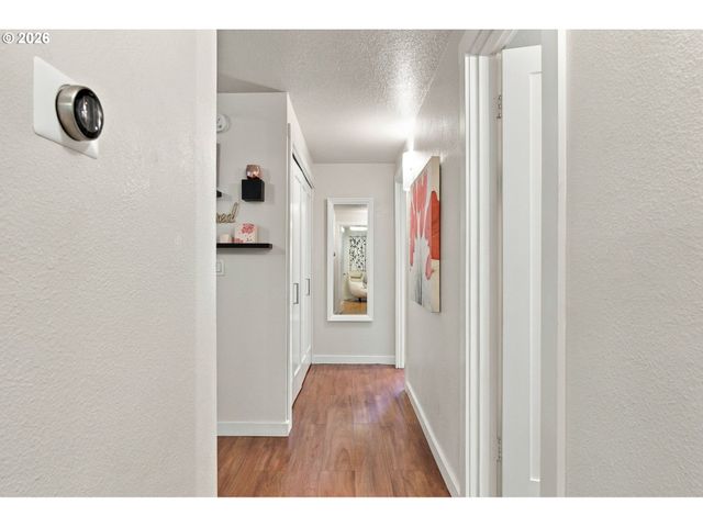 5630 S RIVERSIDE Ln 7, Portland, OR 97239