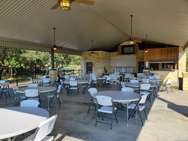 105 S Jerry Gray, Blanco, TX 78606