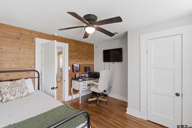 307 Locust Street, Winnsboro, TX 75494