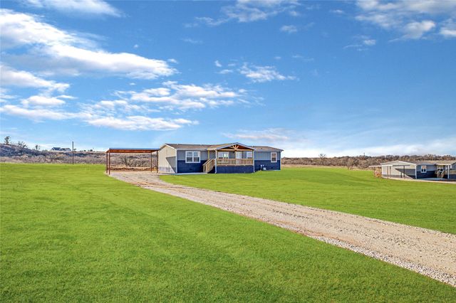 1023 Hopewell Road, Bellevue, TX 76228
