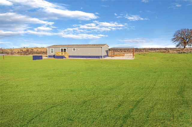 1023 Hopewell Road, Bellevue, TX 76228