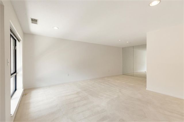 4 Summit Drive 504, Reading, MA 01867