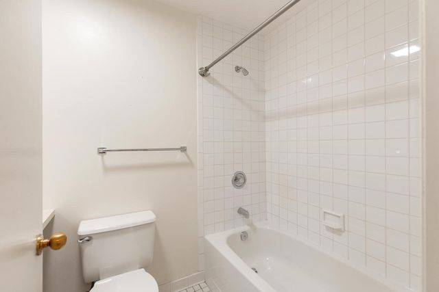 4 Summit Drive 504, Reading, MA 01867
