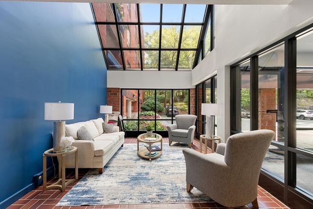 4 Summit Drive 504, Reading, MA 01867
