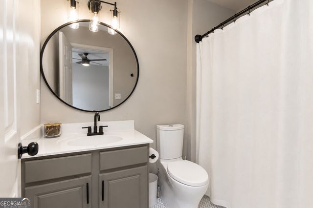 1738 Highlands View SE 11, Smyrna, GA 30082