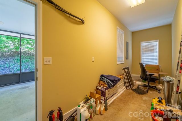 605 Toy Cove Road, Sylva, NC 28779