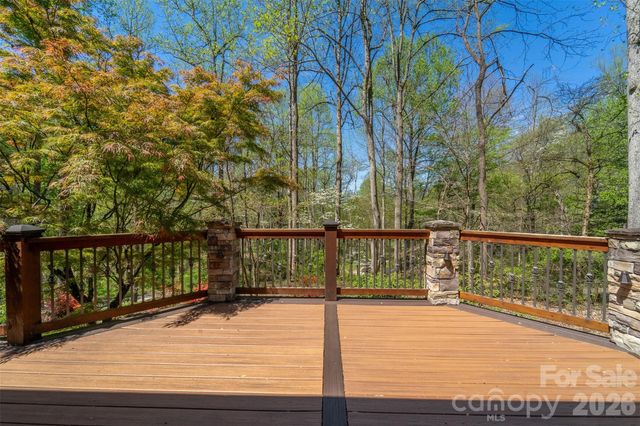 605 Toy Cove Road, Sylva, NC 28779