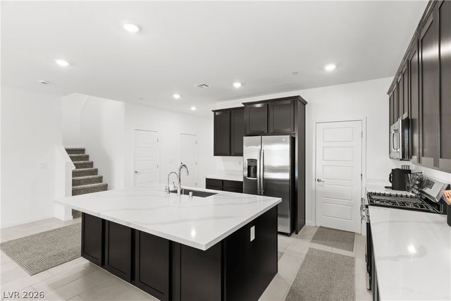 320 Isla Enclave Way, Henderson, NV 89011