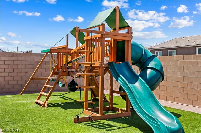 320 Isla Enclave Way, Henderson, NV 89011