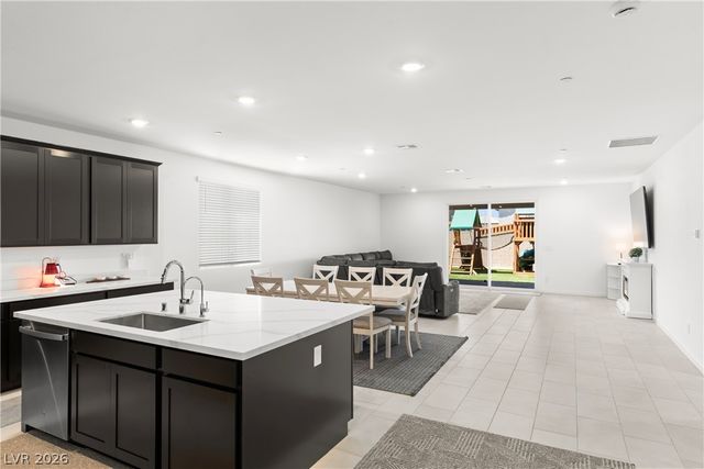 320 Isla Enclave Way, Henderson, NV 89011