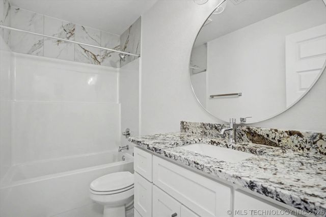 10652 S 226th East Avenue, Broken Arrow, OK 74014