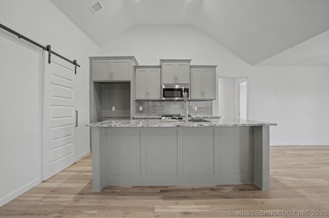 10652 S 226th East Avenue, Broken Arrow, OK 74014