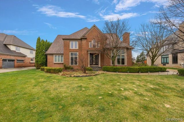 2648 Pebble Beach Drive, Oakland, MI 48363