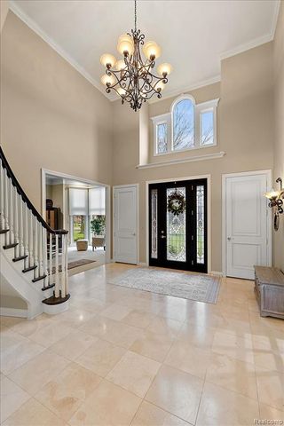 2648 Pebble Beach Drive, Oakland, MI 48363