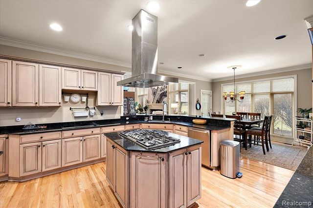 2648 Pebble Beach Drive, Oakland, MI 48363