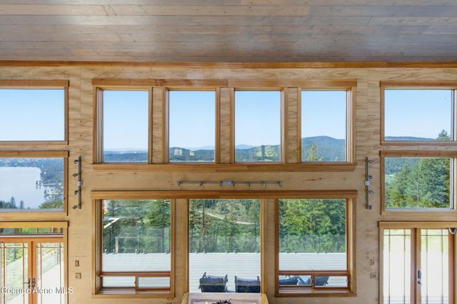 23 S Lightning Spur LN, Coeur D'alene, ID 83814