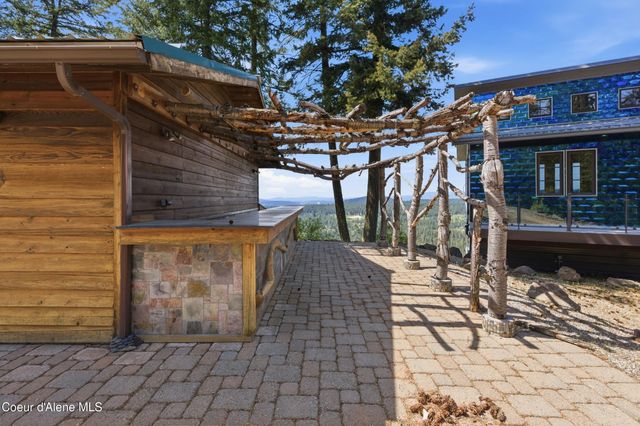 23 S Lightning Spur LN, Coeur D'alene, ID 83814