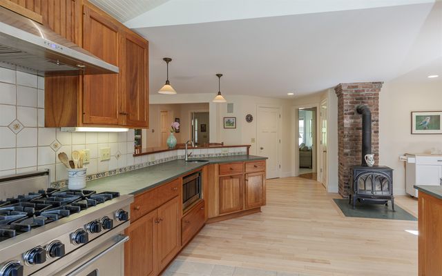 3924 Sweet Pond Road, Guilford, VT 05301