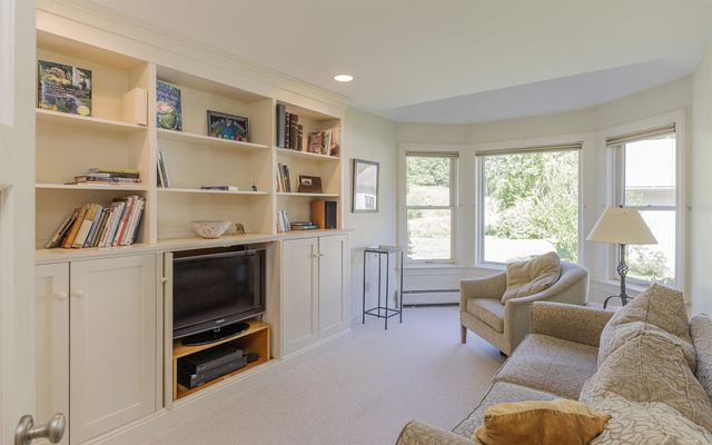 3924 Sweet Pond Road, Guilford, VT 05301