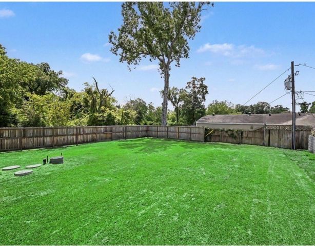 16503 Braddocks Road, Cypress, TX 77429