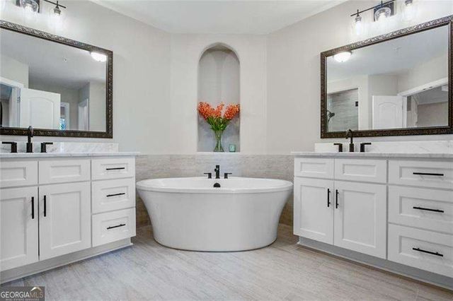 202 Via Lucca, Woodstock, GA 30188