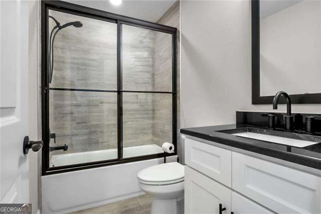 202 Via Lucca, Woodstock, GA 30188