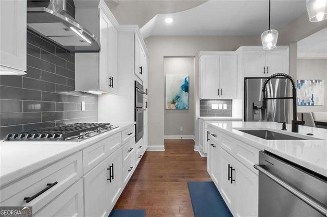 202 Via Lucca, Woodstock, GA 30188