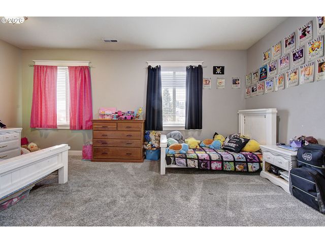 1189 E ENNIS Ct, La Center, WA 98629