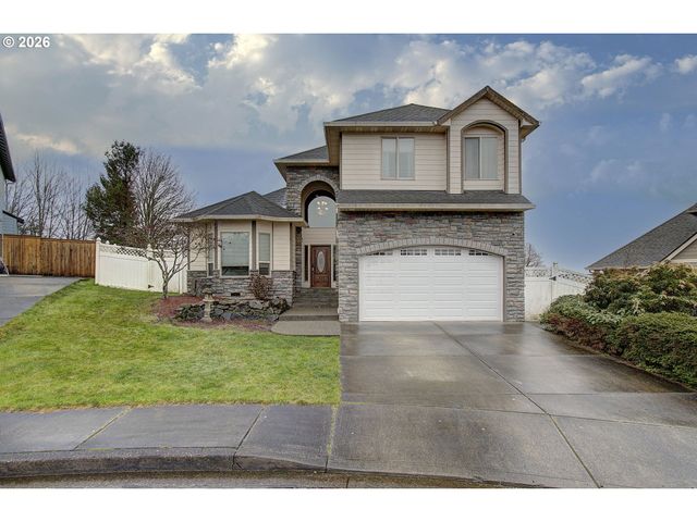 1189 E ENNIS Ct, La Center, WA 98629