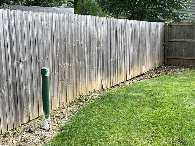 14 Dorchester Drive, Dayton, OH 45415