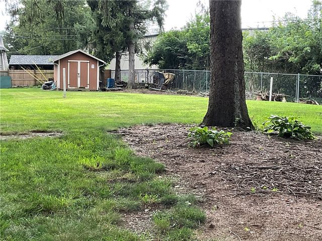 14 Dorchester Drive, Dayton, OH 45415