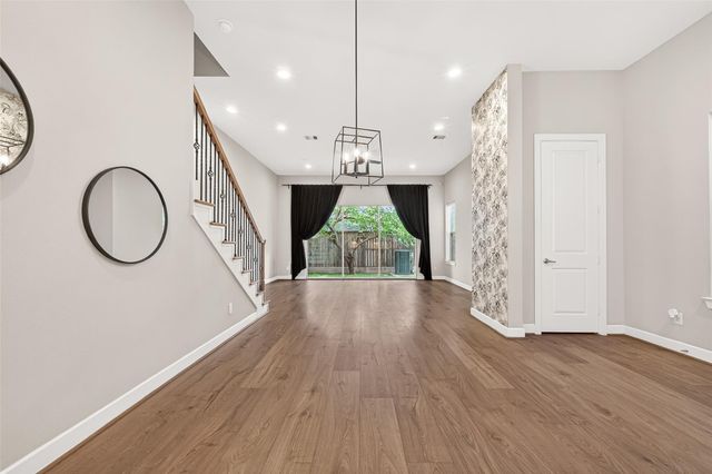 1708 Northwood Street, Houston, TX 77009