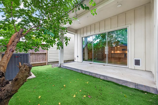 1708 Northwood Street, Houston, TX 77009