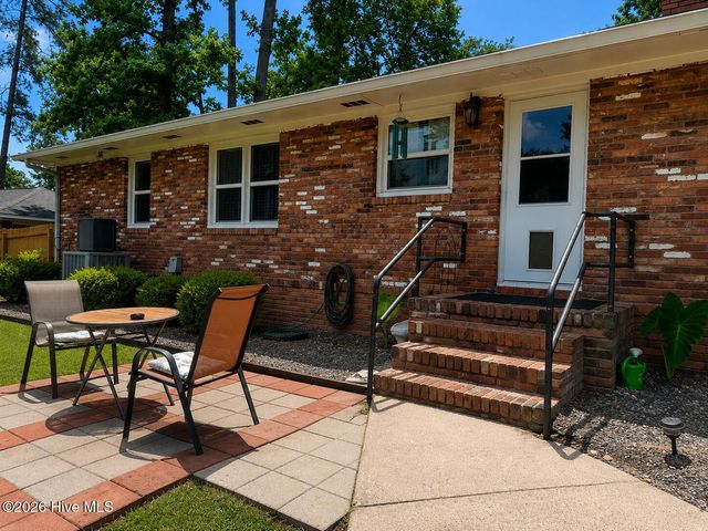 803 W Woodlawn Avenue, North Augusta, SC 29841