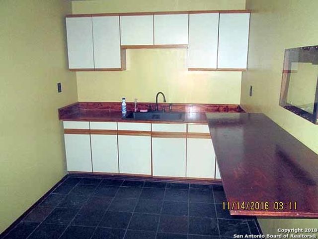 7272 Wurzbach Rd Ste 302, San Antonio, TX 78240