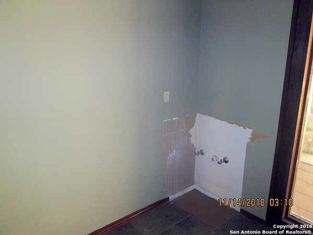 7272 Wurzbach Rd Ste 302, San Antonio, TX 78240