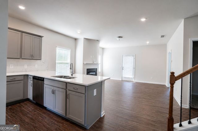 237 Sycamore Drive, Calhoun, GA 30701