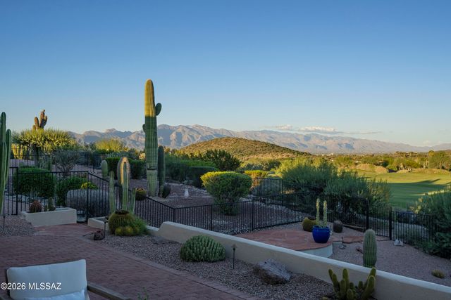 855 S Deer Meadow Loop, Tucson, AZ 85745