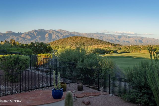 855 S Deer Meadow Loop, Tucson, AZ 85745
