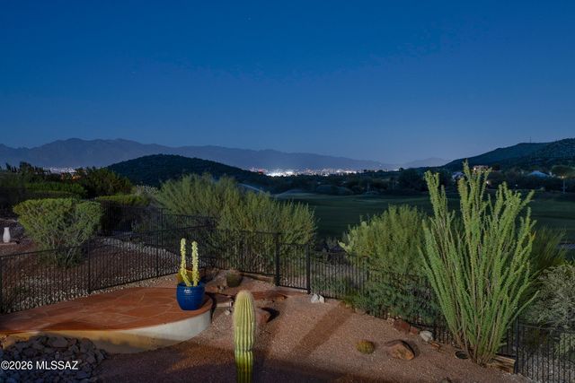 855 S Deer Meadow Loop, Tucson, AZ 85745