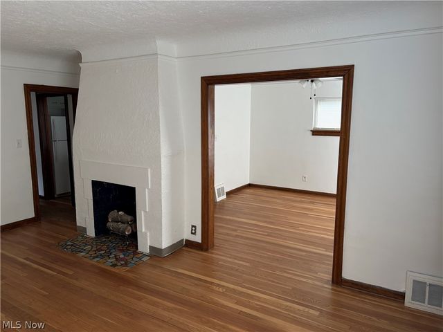 15501 Judson Drive, Cleveland, OH 44128