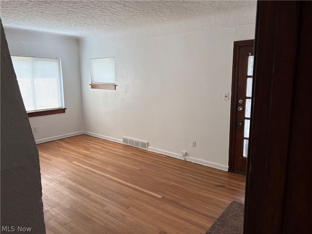 15501 Judson Drive, Cleveland, OH 44128